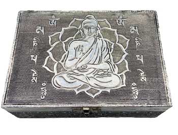 
            
                Load image into Gallery viewer, 5&amp;quot;x7&amp;quot; metal Buddha Om Mani Padme Hum
            
        