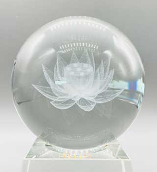 
            
                Load image into Gallery viewer, 80mm Clear Lotus gazing ball
            
        