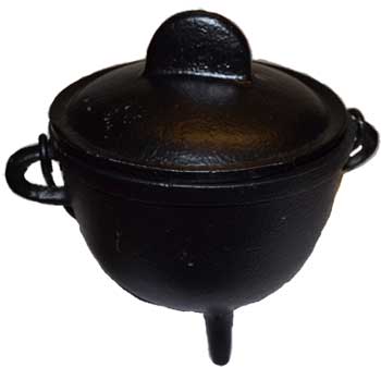 
            
                Load image into Gallery viewer, 5&amp;quot; Cast iron cauldron w/ lid
            
        